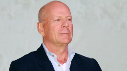 Bruce Willis si trasferisce in una casa di cura