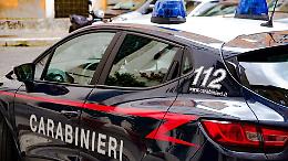 Torino, sedicenne molestata e rapinata in Barriera di Milano: un arresto, due complici in fuga