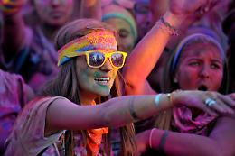 Hope Color torna a Rivarolo Canavese: 5 km di inclusione, colori e solidarietà