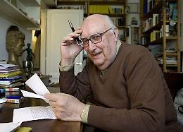 Cent’anni di Camilleri: quando il dialetto diventò letteratura
