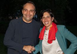 Lo Russo snobba il Papa e Frassati e bacia la pantofola a Schlein (che non ricambia)