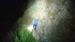 Precipita e muore in montagna, il corpo ritrovato grazie a un'App