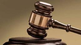 Amniocentesi e infezione, chiesti 4 mesi per il ginecologo: assoluzione per la figlia