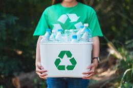 Crisi dell’industria del riciclo plastico: Assorimap lancia l’allarme al ministro dell’Ambiente