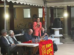 La festa della Fiom si accende, Appendino: “Stiamo producendo un esercito di schiavi, non di lavoratori"