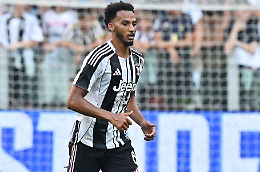 Juve, dalle case-famiglia a idolo bianconero: chi è Lloyd Kelly, l'inglese con la licenza di segnare 