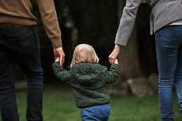 Buono fino a 1200 euro per le famiglie con bambini: il Click Day sarà stanotte