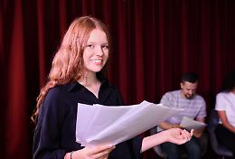 Cambiano, il Laboratorio Teatrale riparte: corsi per tutte le età e spettacolo serale