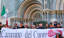 Vercelli, parte il Cammino del Cuore: sei giorni a piedi fino a Torino