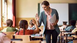 Rinnovo contratti scuola: quanto aumenteranno davvero gli stipendi dei docenti