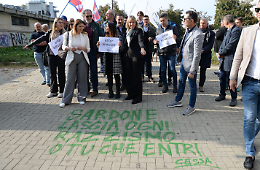 Giardini Madre Teresa, scritte e insulti contro l'eurodeputata Silvia Sardone