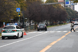 Corso Orbassano, uomo investito da un'auto finisce all'ospedale
