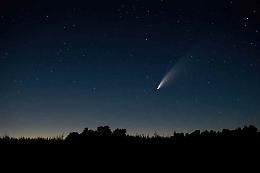 Stelle cadenti di ottobre: quando e dove vedere le Orionidi, il picco tra il 21 e 22 ottobre