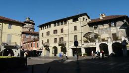 Carmagnola, San Martino accende la città: un giorno tra tradizione, cultura e sapori
