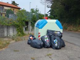 Alpignano, dalla sanzione alla formazione: la polizia locale e il CAS insieme per la gestione dei rifiuti