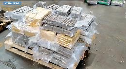 Smantellata rete di spaccio tra Mirafiori e la cintura sud: sequestrate 2 tonnellate di droga e arrestati 5 indagati