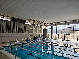 Asti riapre la piscina comunale: finiti i lavori dopo il crollo del soffitto