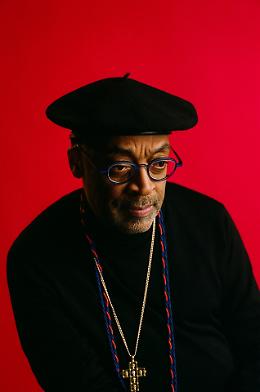 Giulio Base "fa la cosa giusta" e dopo lo spot della 500 porta Spike Lee a Torino