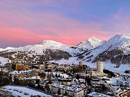 Sestriere, truffe negli affitti per le case vacanza: «Attenzione a prezzi troppo bassi e a chi chiede caparre elevate»