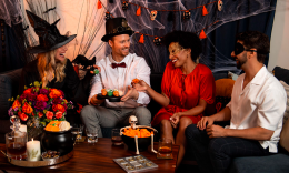 Halloween 2025, rincari fino al 7%: costumi, dolci e zucche sempre più cari per gli italiani