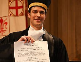 Roberto Bolle, emozioni e dedica per i suoi genitori: ecco cos'è accaduto