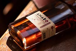 World Amaro Day 2025: si festeggia la tradizione italiana che ha trasformato per sempre il dopo cena