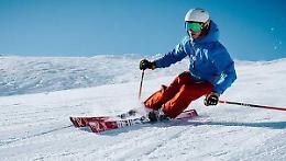 Sci, stangata sugli skipass: rincari fino al 40% nelle principali località alpine