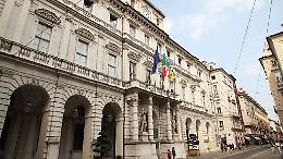 Torino dice addio ai registri cartacei: i certificati di stato civile diventano digitali