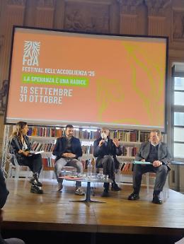 Uno straniero su tre a Torino lavora ma è povero, Dovis, di Caritas: "Hanno gli stessi problemi degli italiani"