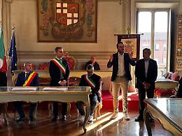 Chieri celebra la Festa delle Città Gemelle e Amiche: firmato il gemellaggio con Fălticeni