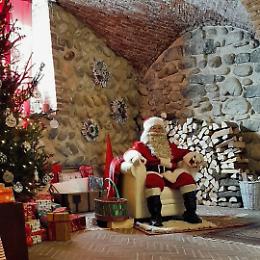 In questo borgo medievale piemontese i bambini possono incontrare Babbo Natale