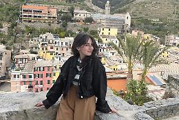 Cervasca, auto si cappotta e prende fuoco: muore Gaia Conte, avrebbe compiuto 20 anni il 23 novembre