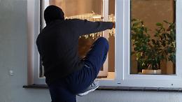 Ridateci la sicurezza di vivere nelle nostre case o finiremo con la pistola nel comodino