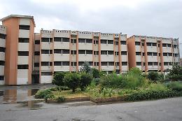 Detenuto sorpreso con un telefono nel carcere di Torino, l’allarme del Sappe