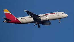 Sei compagnie aeree sospendono i voli per il Venezuela amid tensioni con gli Stati Uniti