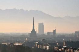Torino soffoca con lo smog, d'estate: ozono oltre i limiti nei parchi e vicino agli ospedali