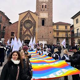 Chivasso accoglie la Carovana della Pace: da Palermo a Strasburgo per la speranza e il lavoro