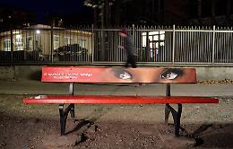 Sono trentaquattro panchine rosse a Torino, per manifestare contro la violenza sulle donne
