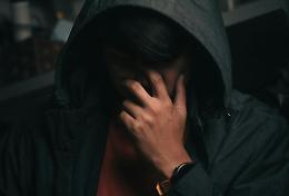 Pusher arrestato a Moncalieri: cocaina e rubrica dei clienti in cameretta