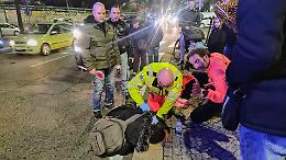 Torino, scontro tra auto e bicicletta: a terra un 36enne