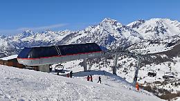 Sci, il Bando Neve "dimentica" le montagne olimpiche ma spuntano i soldi per Chiomonte