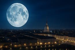 Tra poche ore la Superluna Fredda illuminerà il cielo di Torino: ecco dove e come vederla