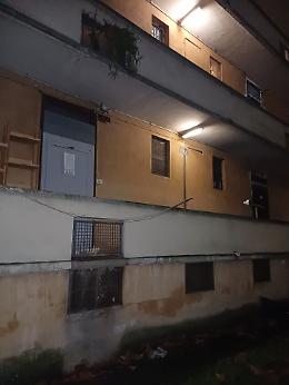 Alloggio popolare occupato da anni, scatta il blitz: ieri sera lo sgombero