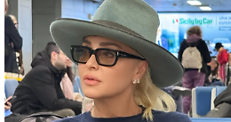 «Non riesco a dormire con nessuno»