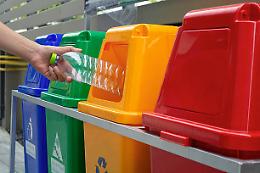 Rifiuti a Torino, la differenziata sotto il 65%