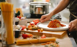 Boom di turisti nei siti Unesco: il 10 dicembre il verdetto sulla cucina italiana