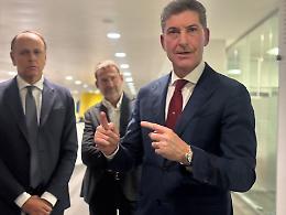 Il capo della polizia incontra i giornalisti «Antagonisti e violenti aizzati sul Web»