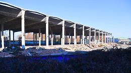 Ex Gondrand occupata, ultimo atto: dalla giunta il via libera alla ricostruzione