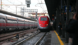 Chiusi, cadavere sui binari: cosa &egrave; successo sulla linea AV Firenze-Roma?