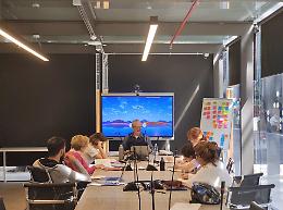 Paper Street riapre i taccuini: torna il corso di scrittura nelle case popolari